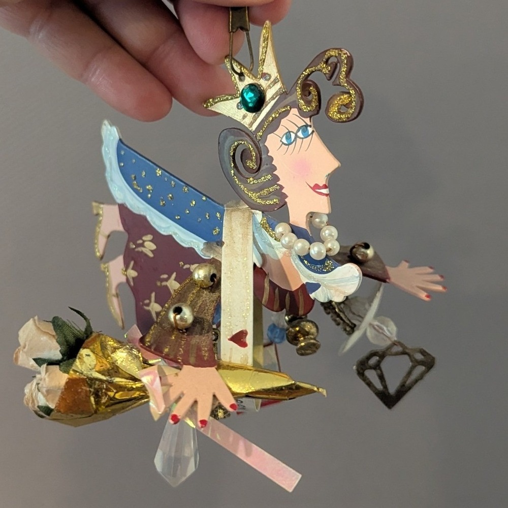 VTG Silvestri Karen Rossi Fanciful Flights Queen for a Day Metal Whimsical Royal - Picture 5 of 6